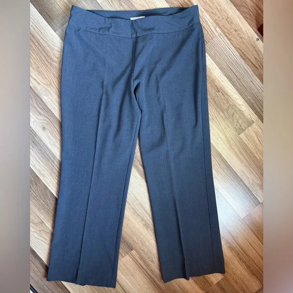 Bundle of Roz & Ali Pull on Tummy Control Pants - Picture 7 of 7